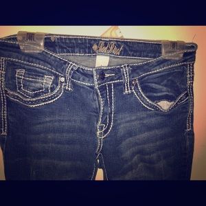 “Red Rivit” jeans